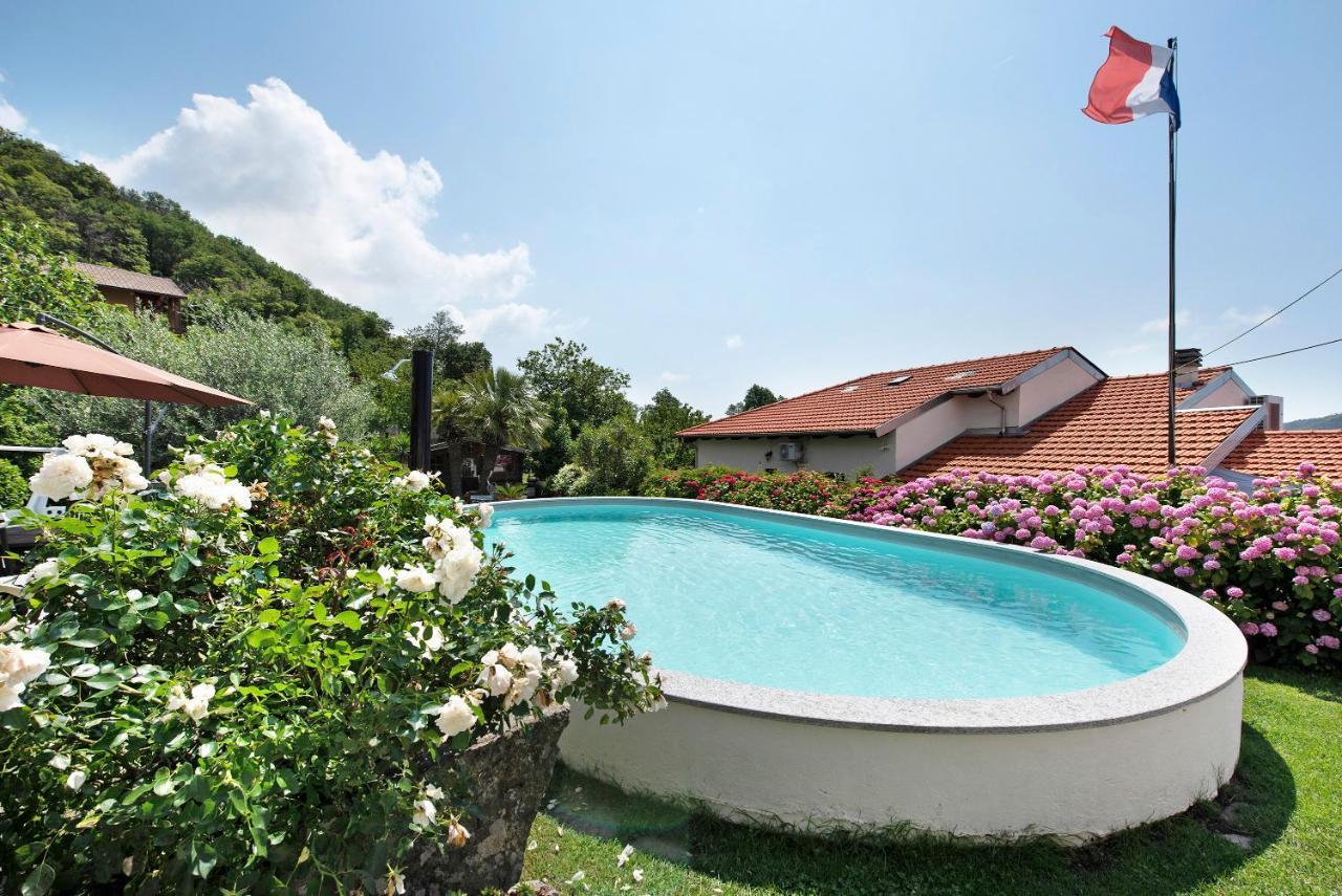 Barcollo House - Piscina Nel Verde Stella ภายนอก รูปภาพ