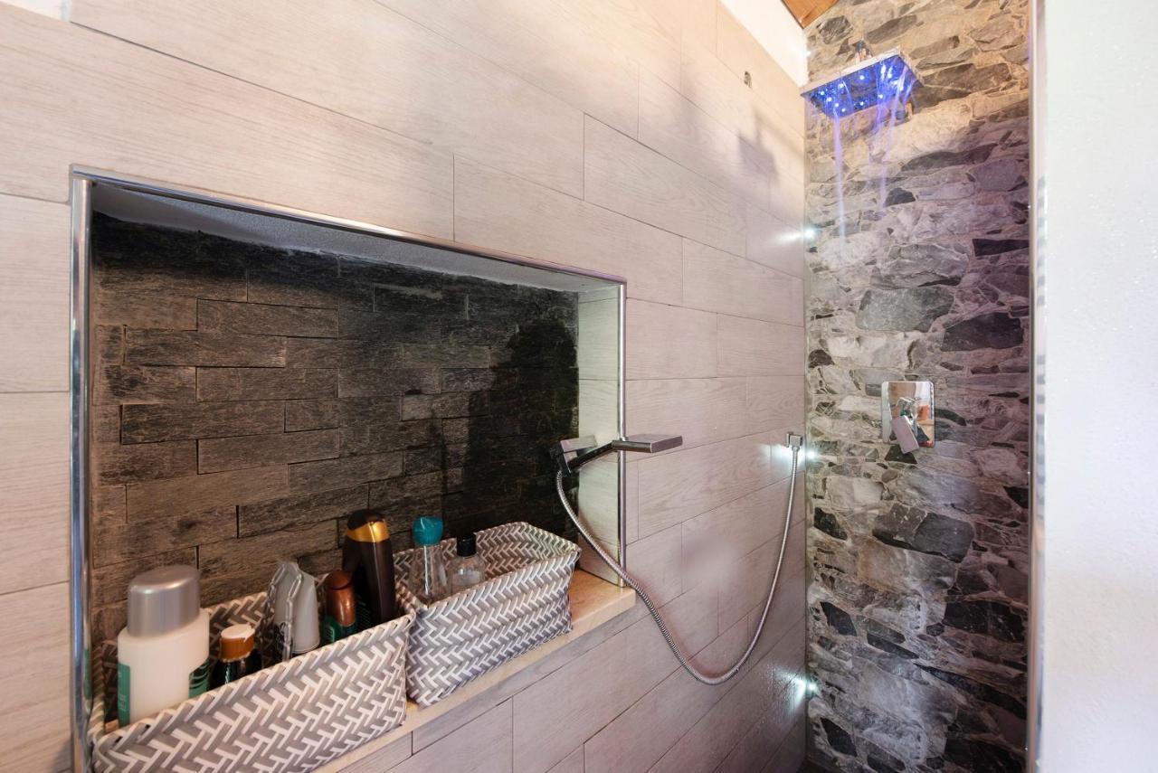 Barcollo House - Piscina Nel Verde Stella ภายนอก รูปภาพ